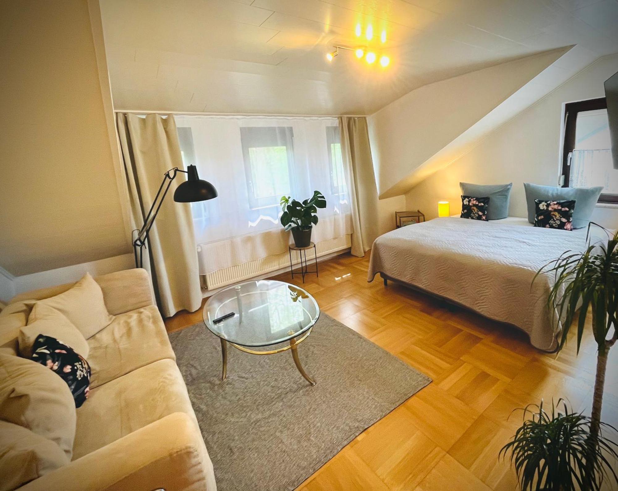 לימבורג אן דר לאהן Casa Inn Parkview - Relax & Chill - Perfect For Business Travel, Weekend Trip, Family&Friends, Dogs Lover, Romance, Layover Or Longstay מראה חיצוני תמונה